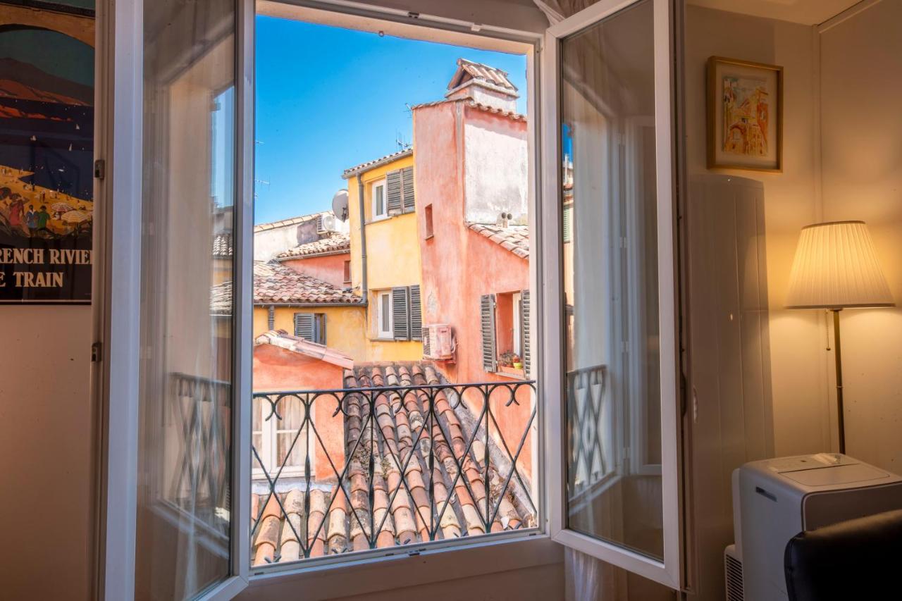 Spacious And Bright Flat Close To The Beach : Heart Of Old Nice Exterior photo