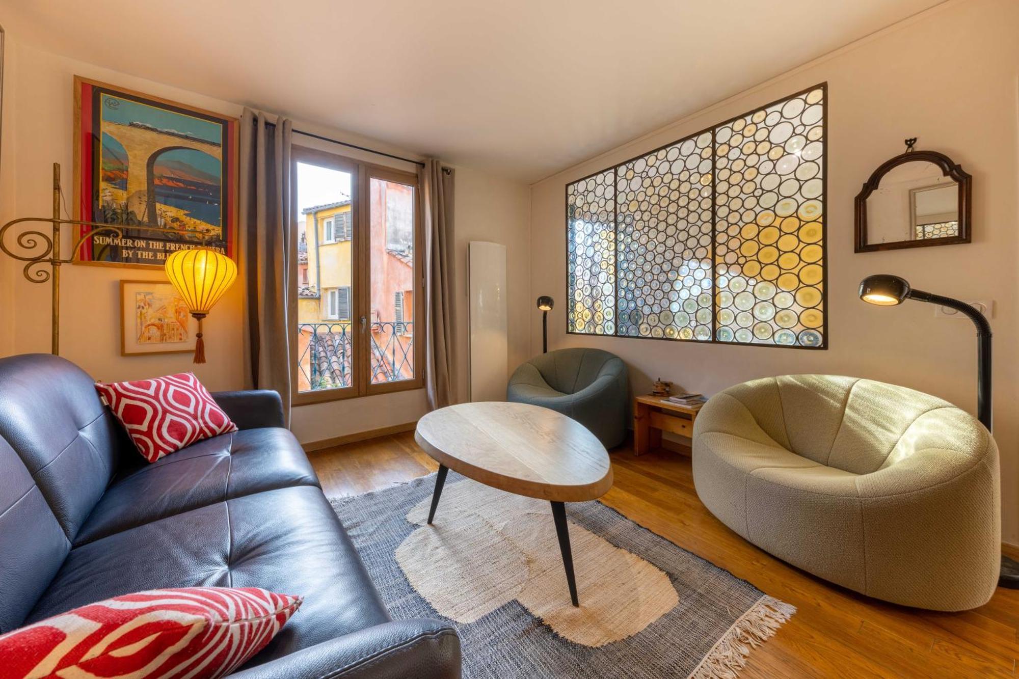 Spacious And Bright Flat Close To The Beach : Heart Of Old Nice Exterior photo