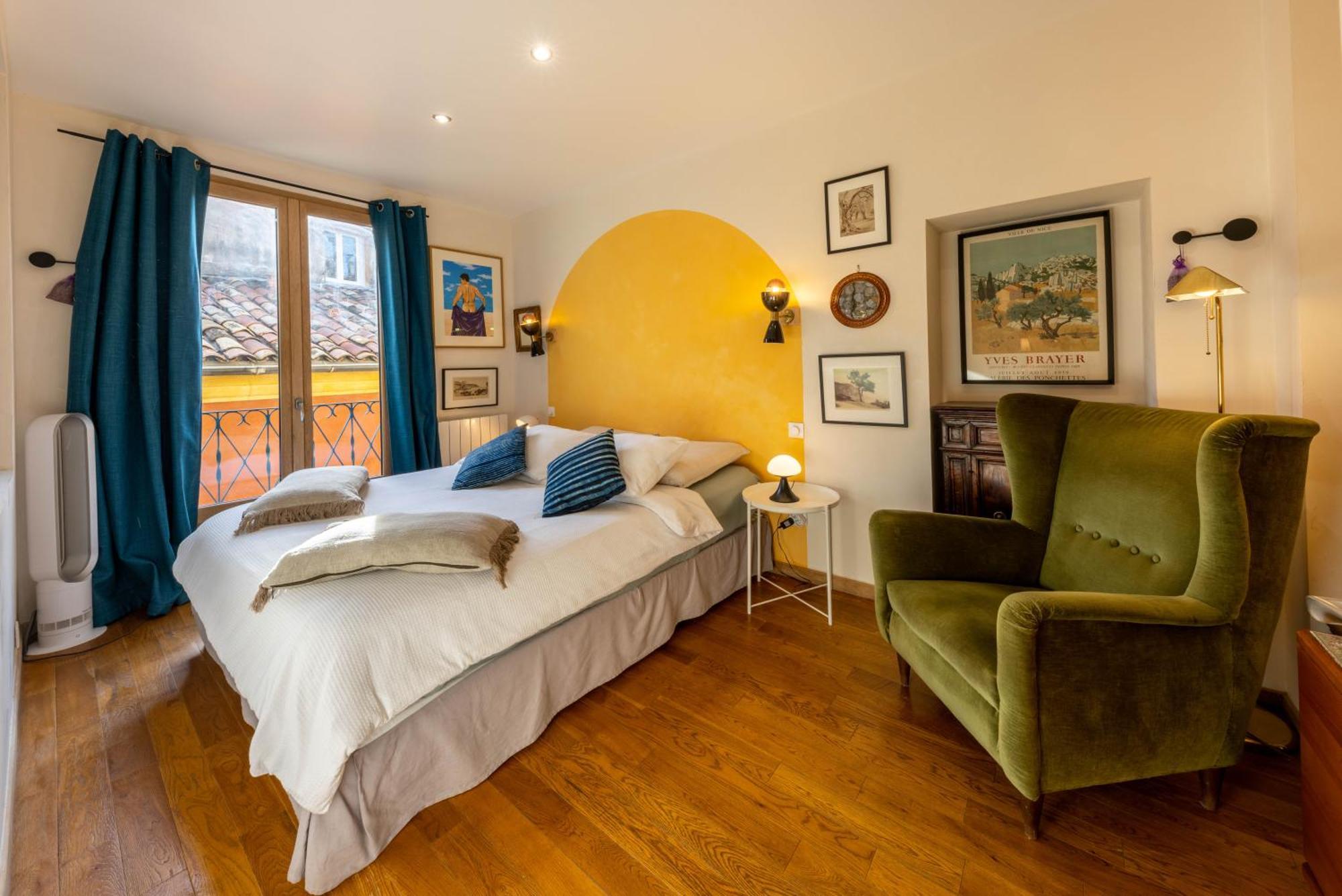 Spacious And Bright Flat Close To The Beach : Heart Of Old Nice Exterior photo